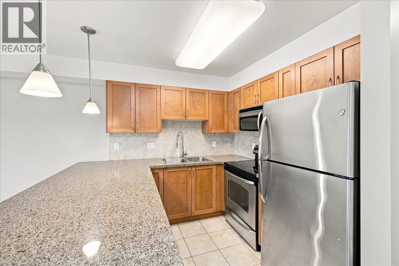 205 2373 Atkins Avenue, Port Coquitlam, British Columbia  V3C 1Y7 - Photo 11 - R3152602