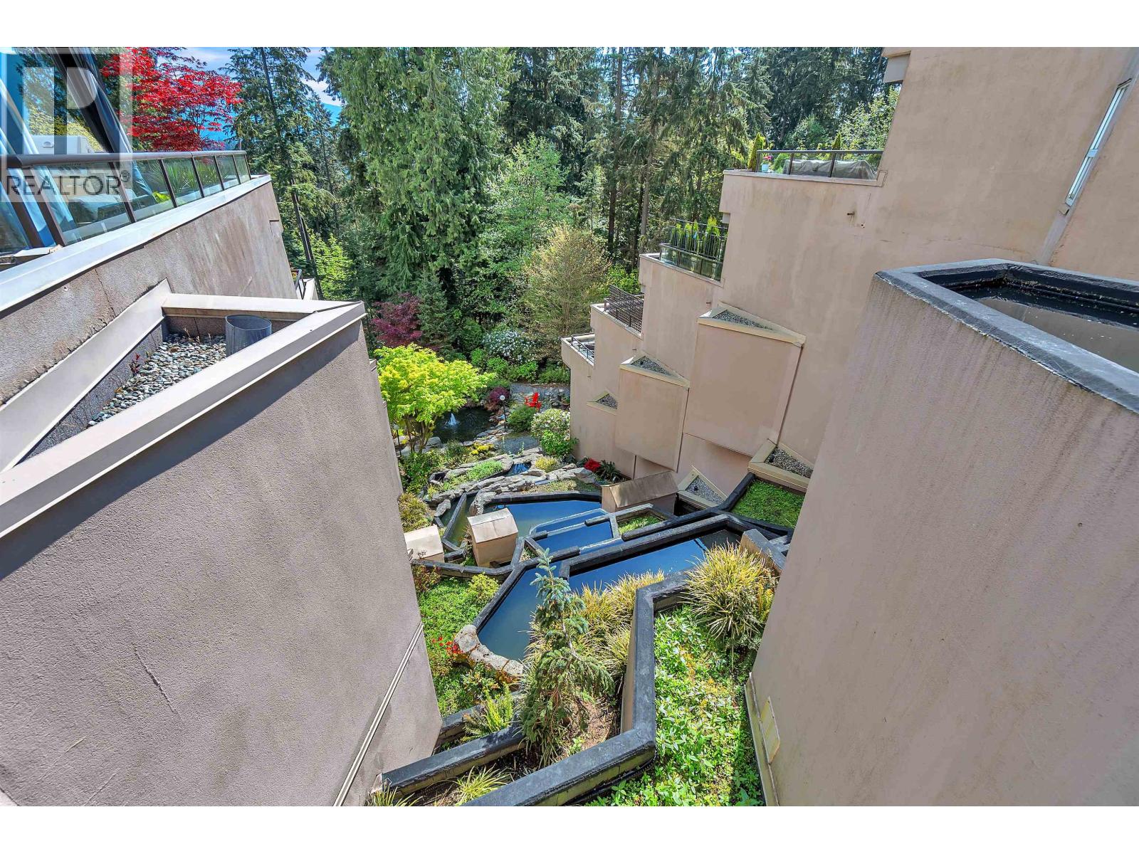 207 1500 Ostler Court, North Vancouver, British Columbia  V7G 2S2 - Photo 30 - R3152604