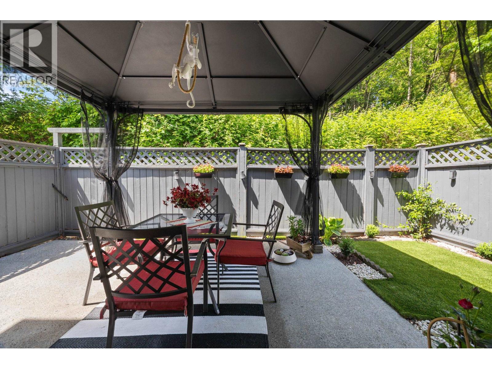 35 2561 Runnel Drive, Coquitlam, British Columbia  V3E 2S3 - Photo 18 - R3152626