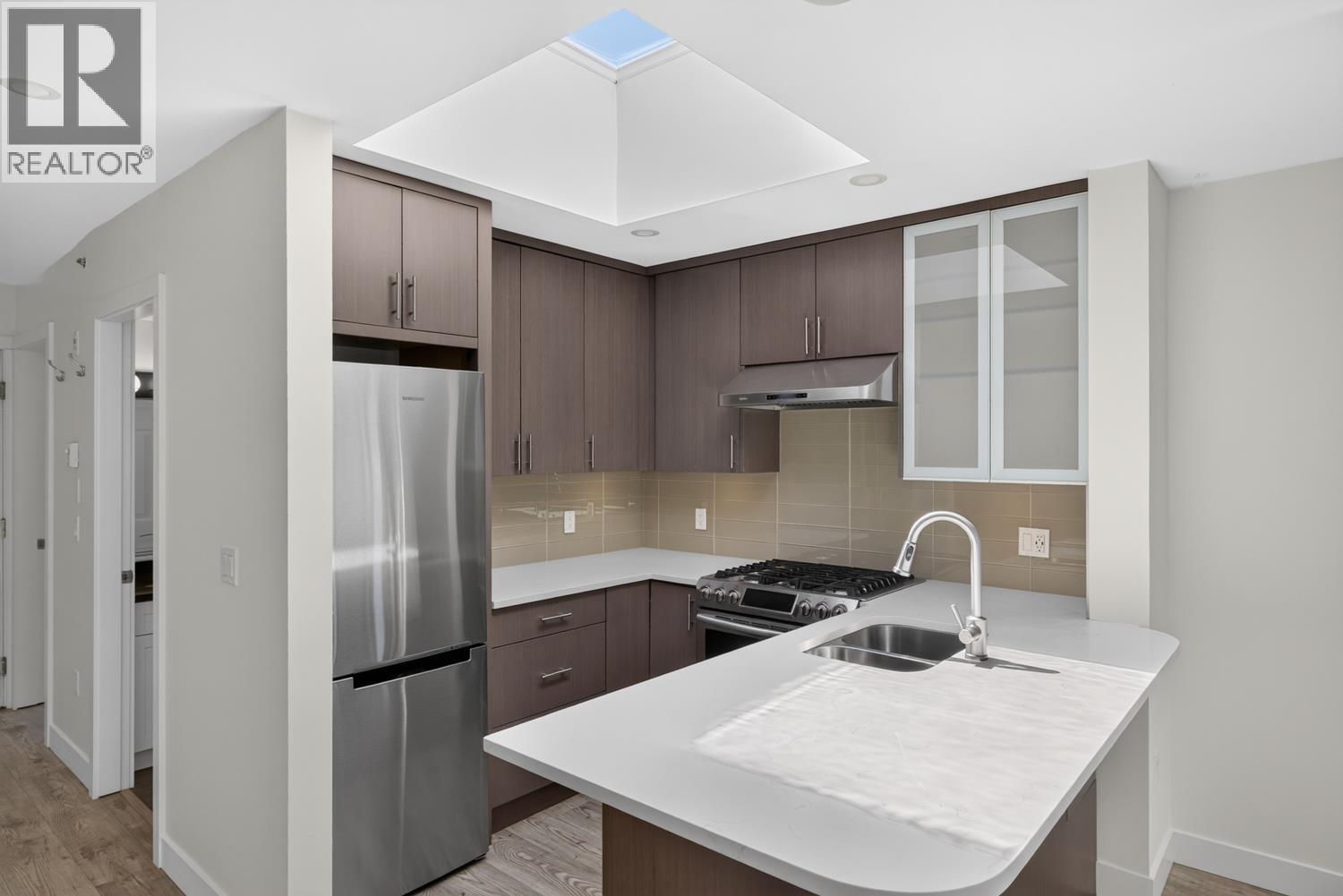 401 688 E 16th Avenue, Vancouver, British Columbia V5T 2V4 - Photo 4 - R3152632