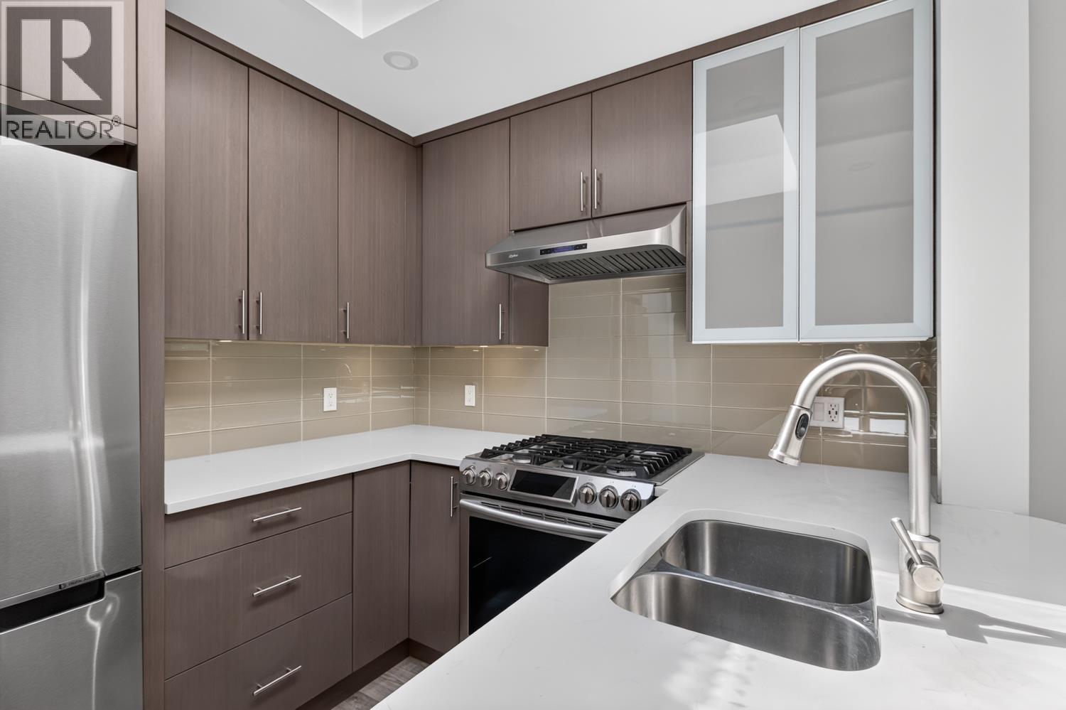 401 688 E 16th Avenue, Vancouver, British Columbia V5T 2V4 - Photo 8 - R3152632