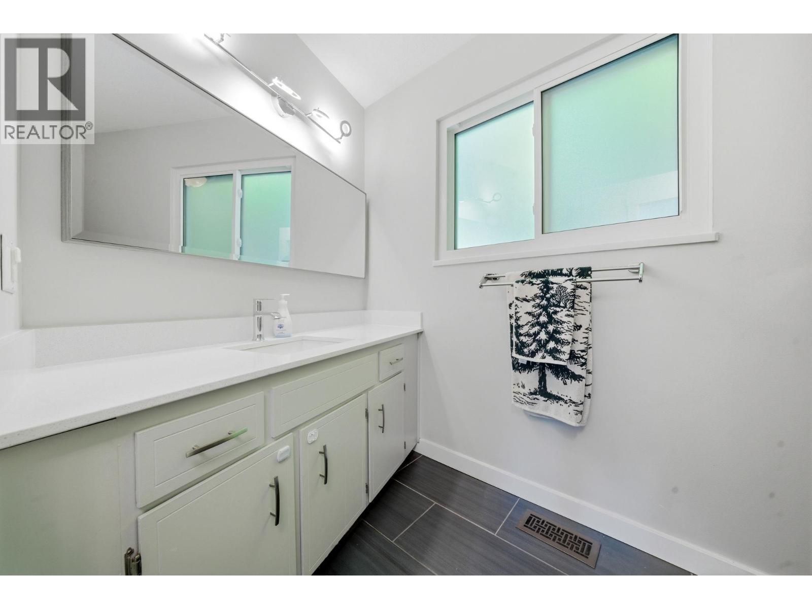 2086 Rivergrove Place, North Vancouver, British Columbia  V7H 2L4 - Photo 32 - R3152636