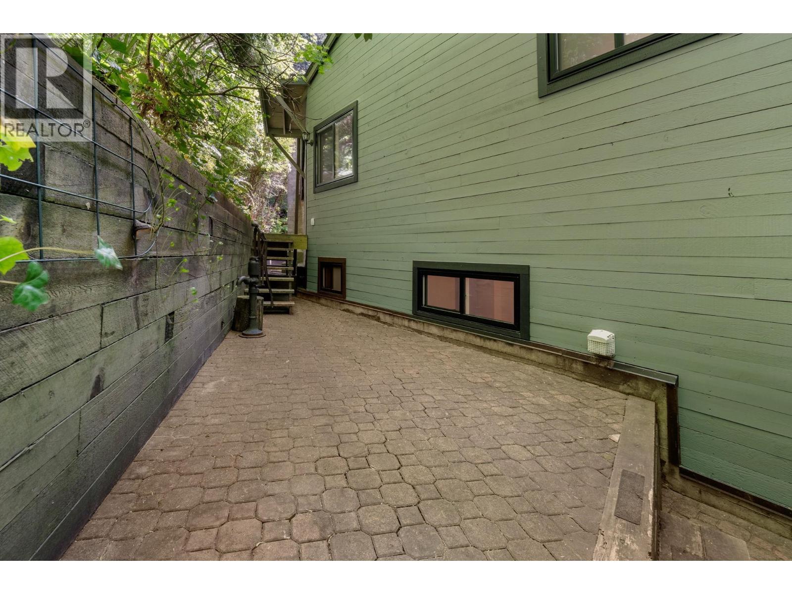 2086 Rivergrove Place, North Vancouver, British Columbia  V7H 2L4 - Photo 38 - R3152636