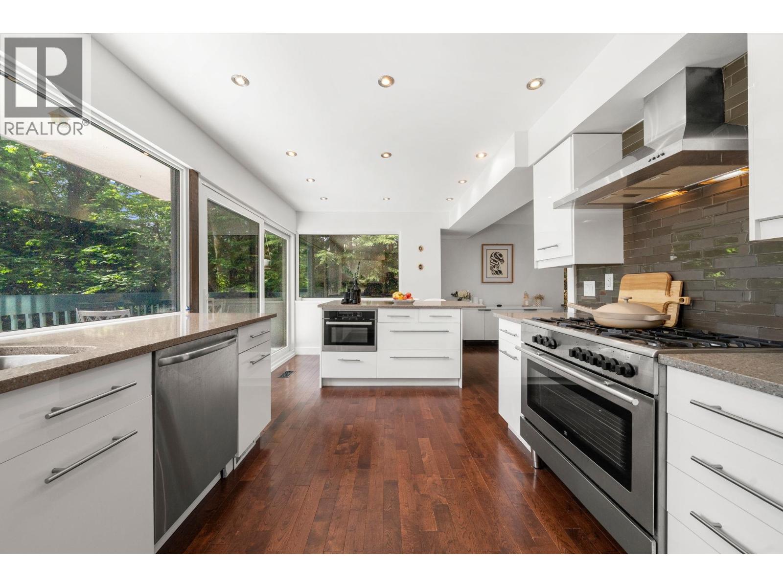 2086 Rivergrove Place, North Vancouver, British Columbia  V7H 2L4 - Photo 6 - R3152636