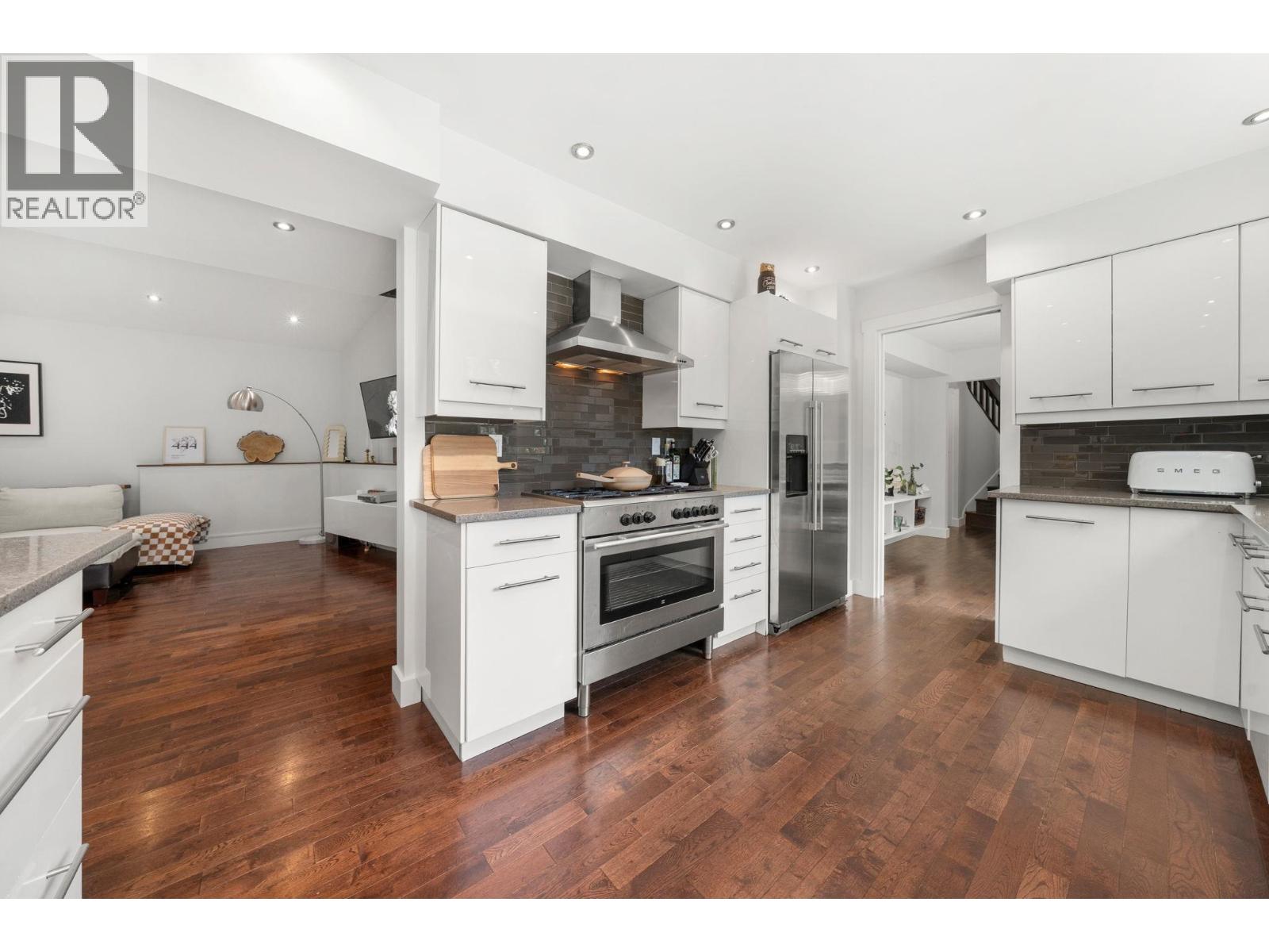 2086 Rivergrove Place, North Vancouver, British Columbia  V7H 2L4 - Photo 8 - R3152636