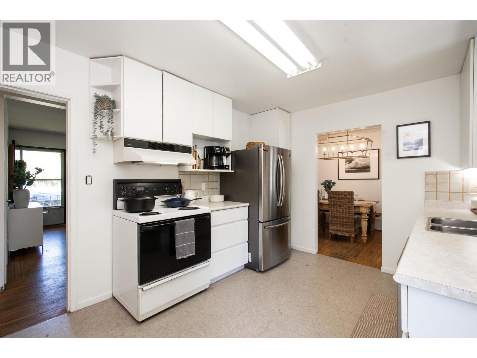 361 W 19th Street, North Vancouver, British Columbia  V7M 1X7 - Photo 10 - R3152639