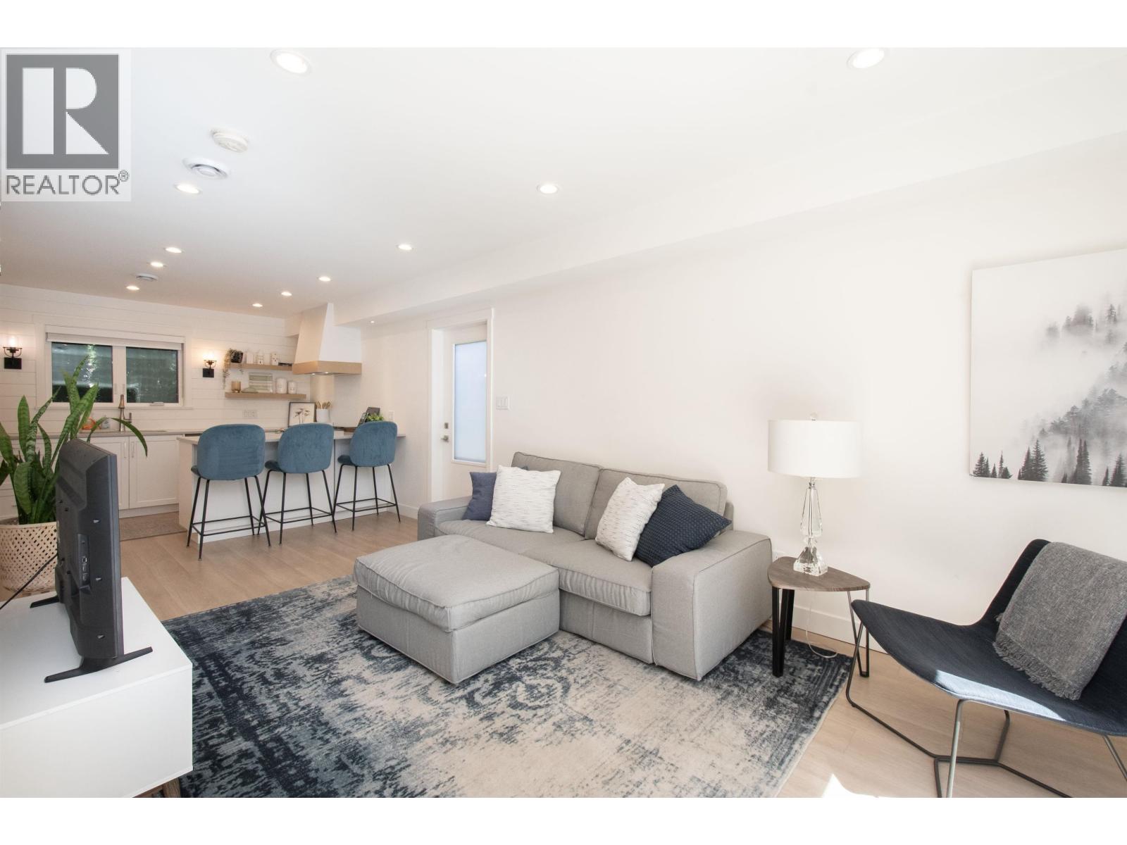 361 W 19th Street, North Vancouver, British Columbia  V7M 1X7 - Photo 25 - R3152639