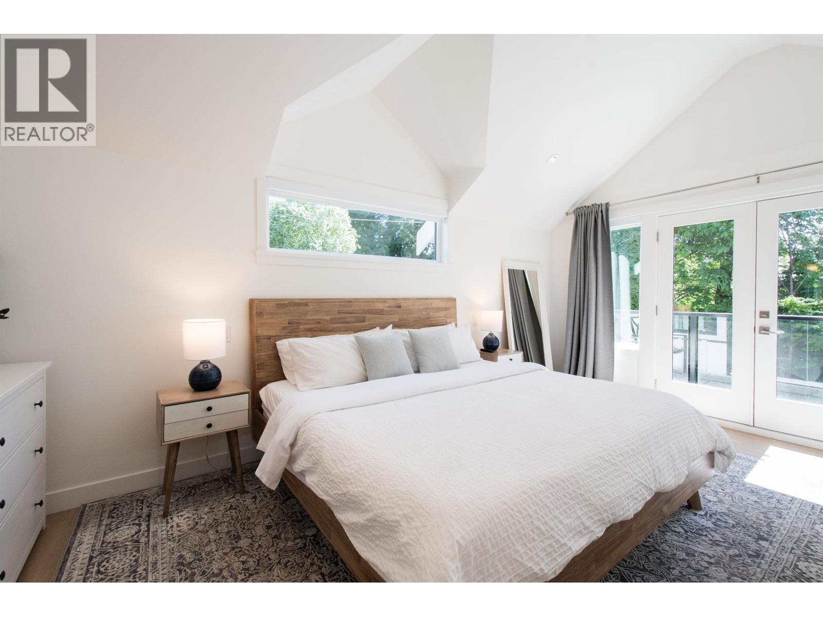 361 W 19th Street, North Vancouver, British Columbia  V7M 1X7 - Photo 34 - R3152639