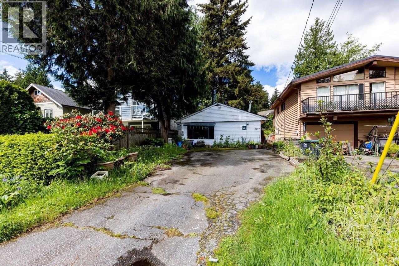 3297 Fromme Road, North Vancouver, British Columbia  V7K 2E1 - Photo 3 - R3152643