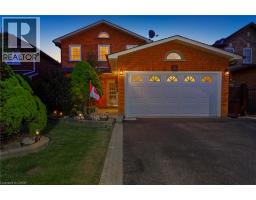 8 COCHRANE Avenue, Brampton, Ontario