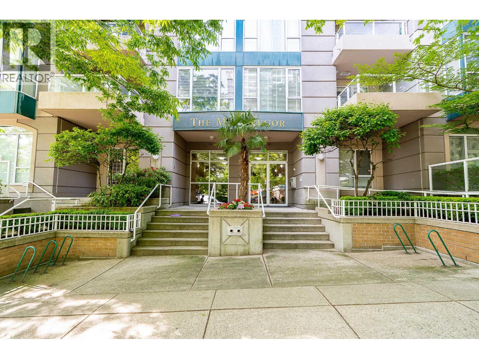 504 5189 Gaston Street, Vancouver, British Columbia  V5R 6C7 - Photo 2 - R3133526