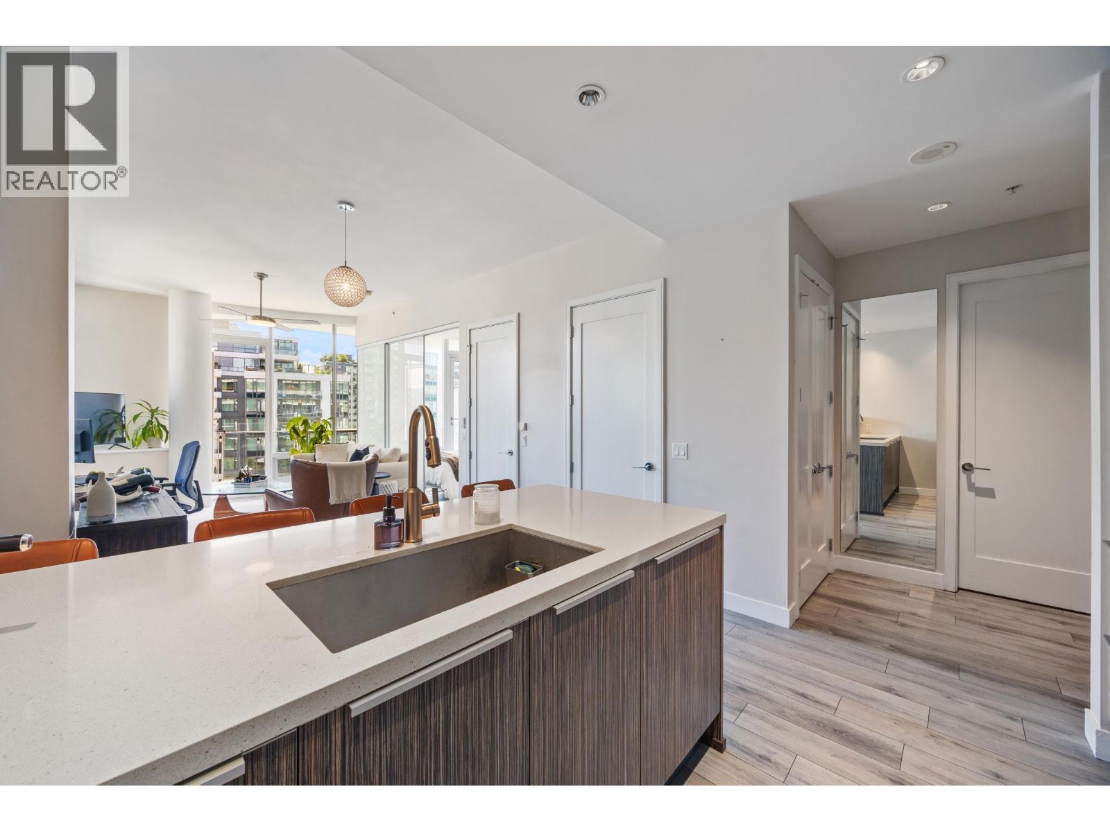 806 1633 Ontario Street, Vancouver, British Columbia  V5Y 0C2 - Photo 10 - R3151617