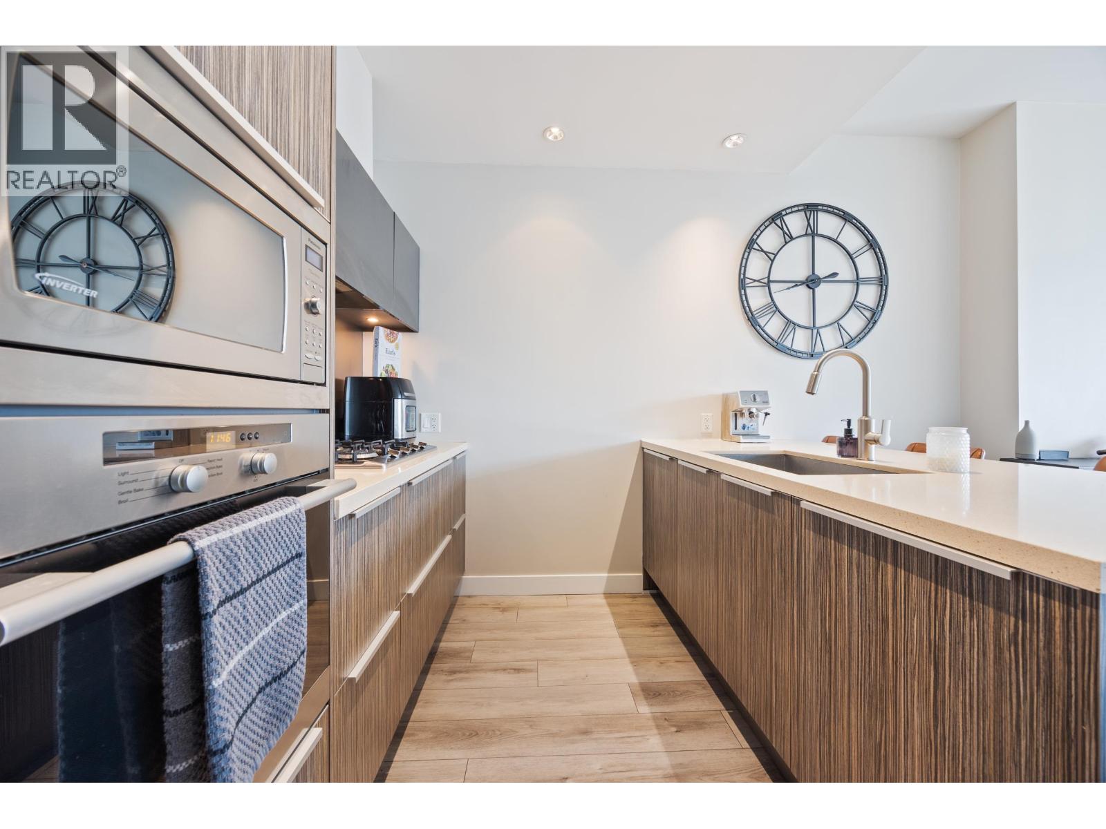 806 1633 Ontario Street, Vancouver, British Columbia  V5Y 0C2 - Photo 9 - R3151617