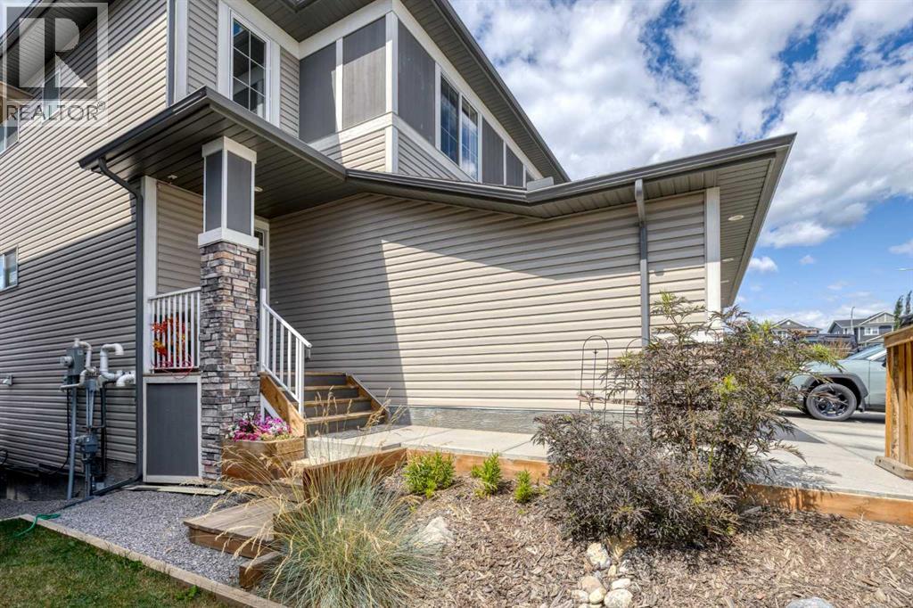 91 Heritage Heights, Cochrane, Alberta  T4C 2R4 - Photo 25 - A2334139