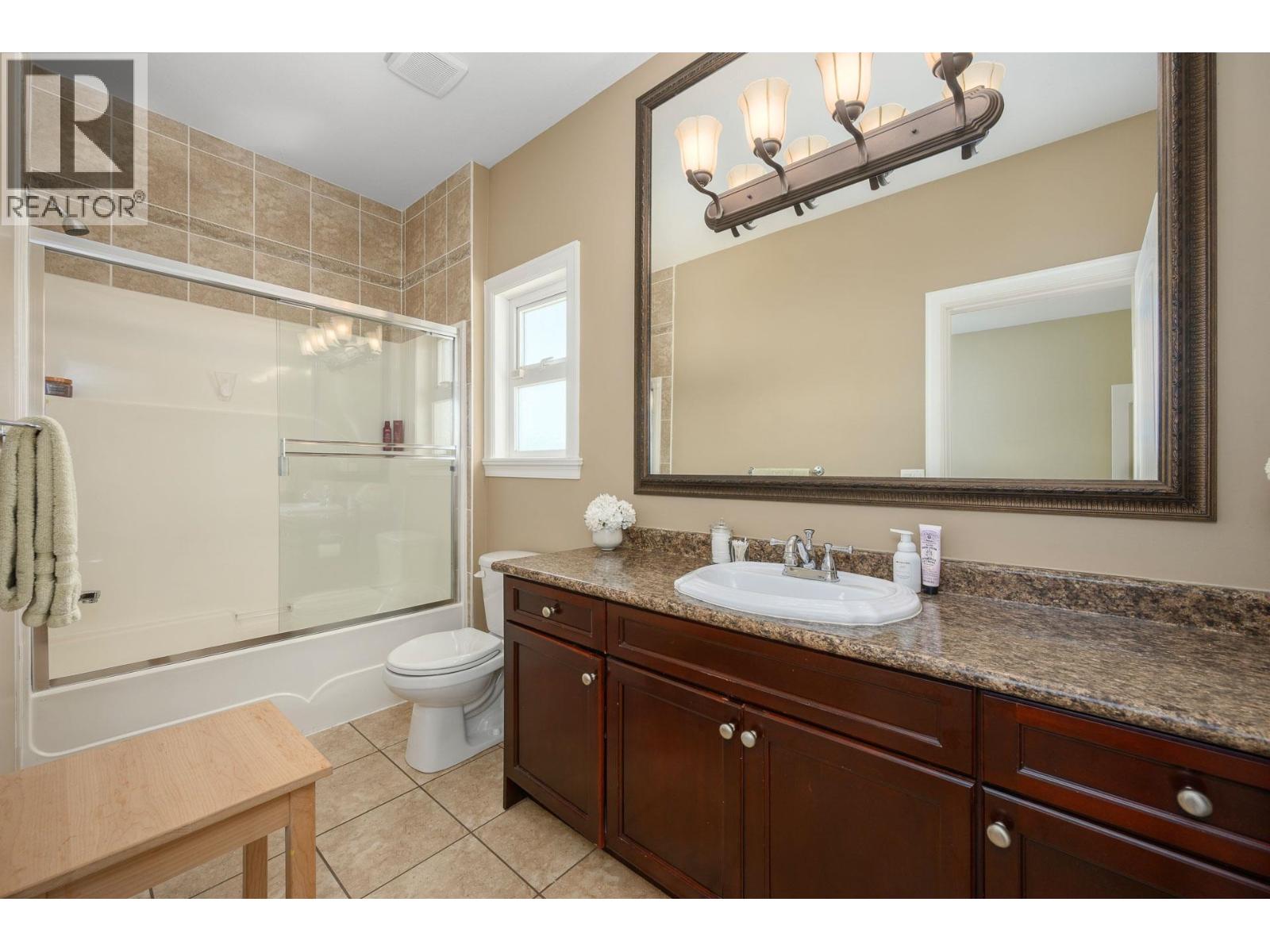 825 Robinson Street, Coquitlam, British Columbia  V3J 4G4 - Photo 16 - R3151513