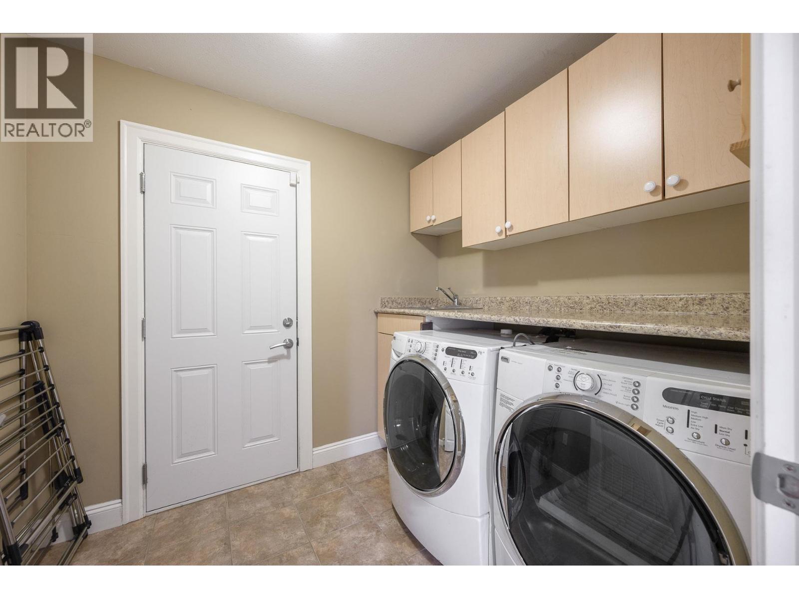 825 Robinson Street, Coquitlam, British Columbia  V3J 4G4 - Photo 24 - R3151513