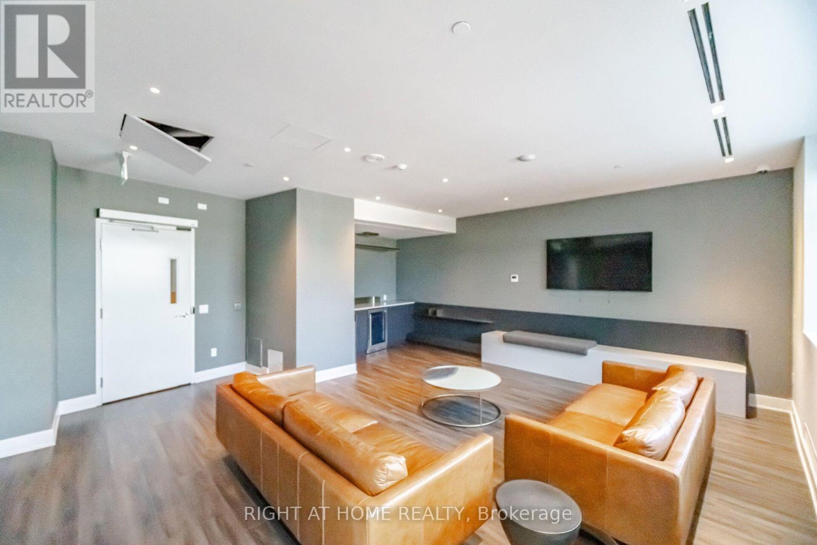 2002 - 30 Upper Mall Way, Vaughan, Ontario  L4J 0L7 - Photo 38 - N13631242
