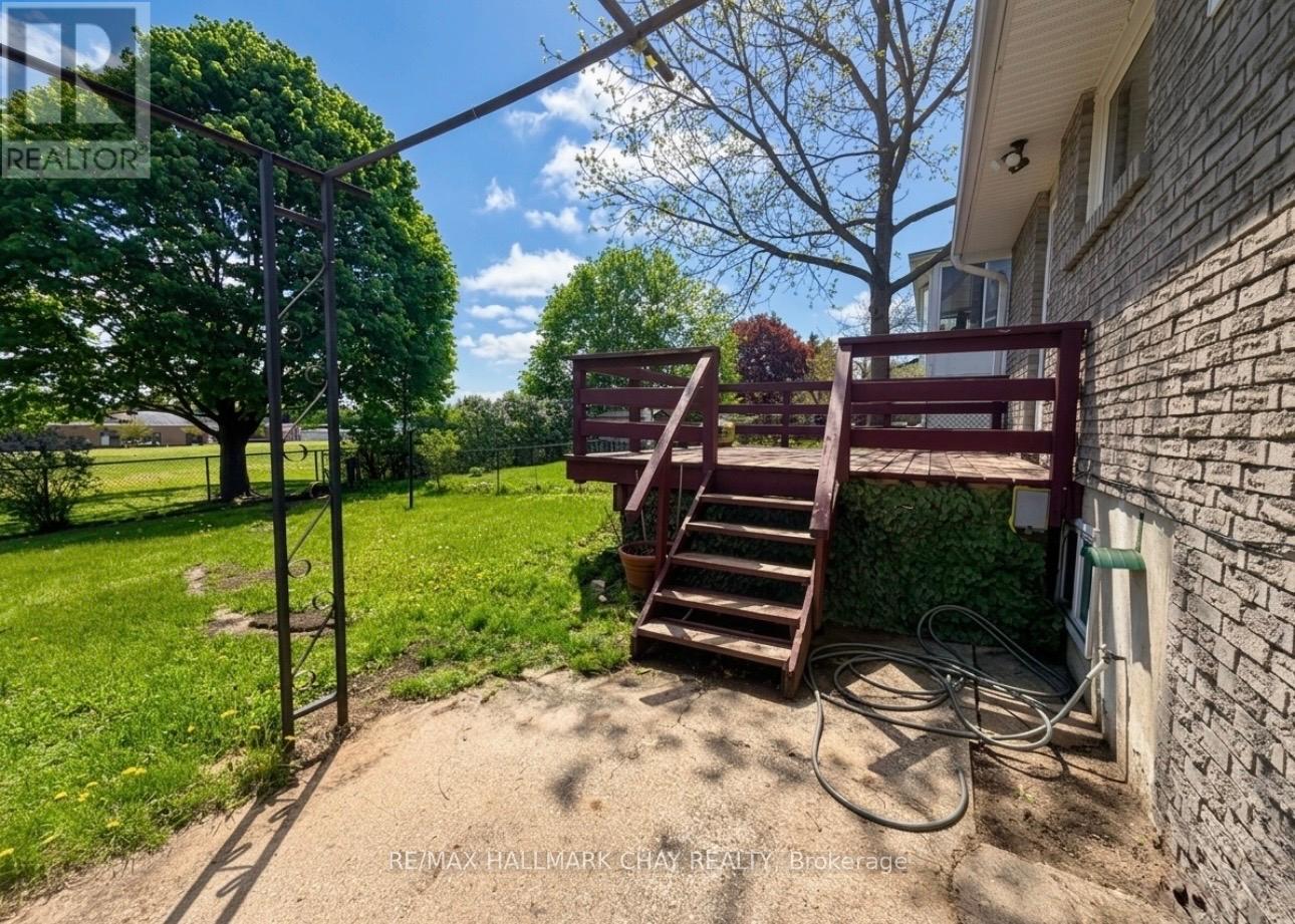19 Carol Road, Barrie, Ontario L4N 3P6 - Photo 37 - S13636020