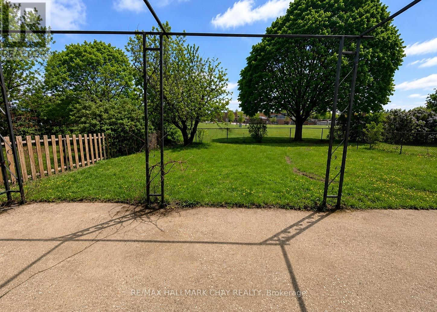 19 Carol Road, Barrie, Ontario L4N 3P6 - Photo 36 - S13636020