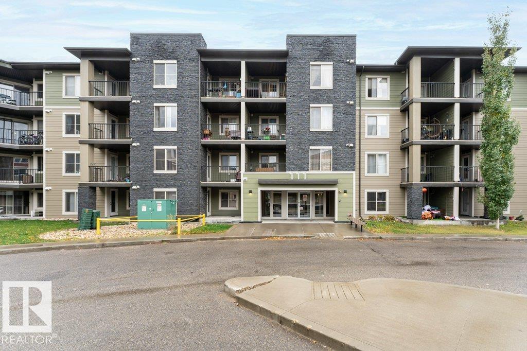 #221 111 WATT CM SW, edmonton, Alberta
