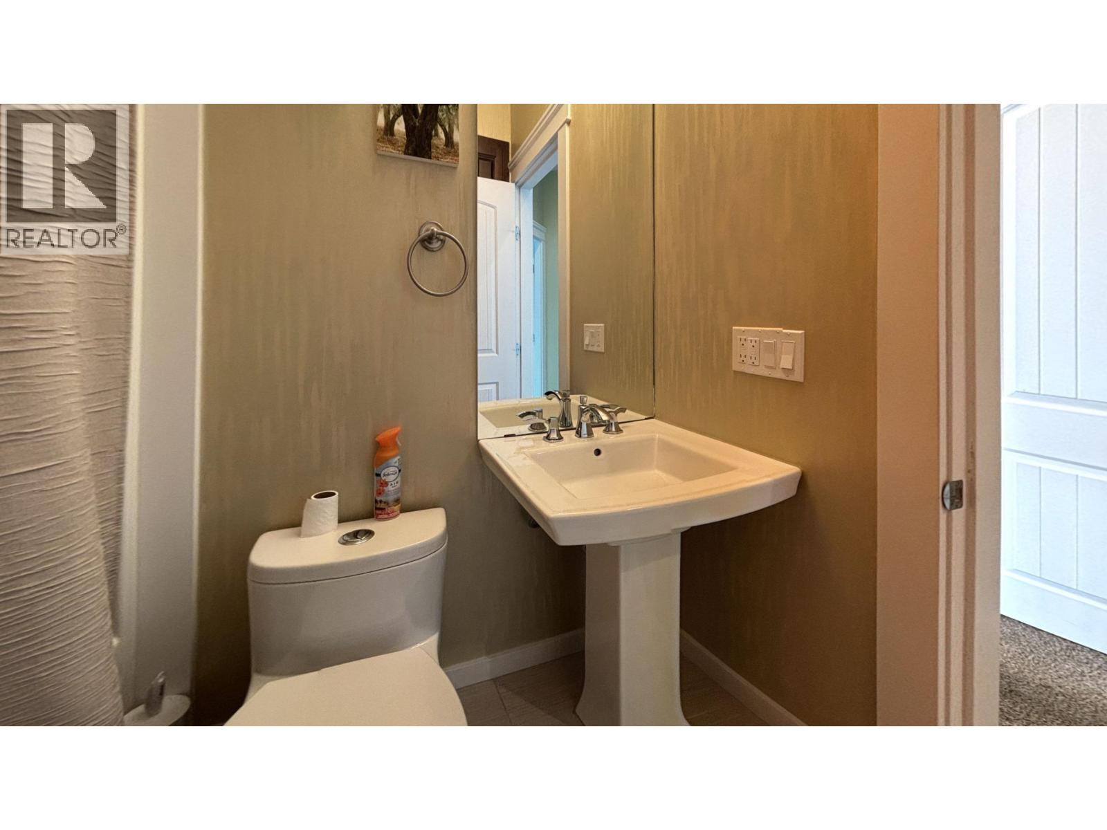 10904 108 Avenue, Fort St. John, British Columbia  V1J 0J3 - Photo 9 - R3151724