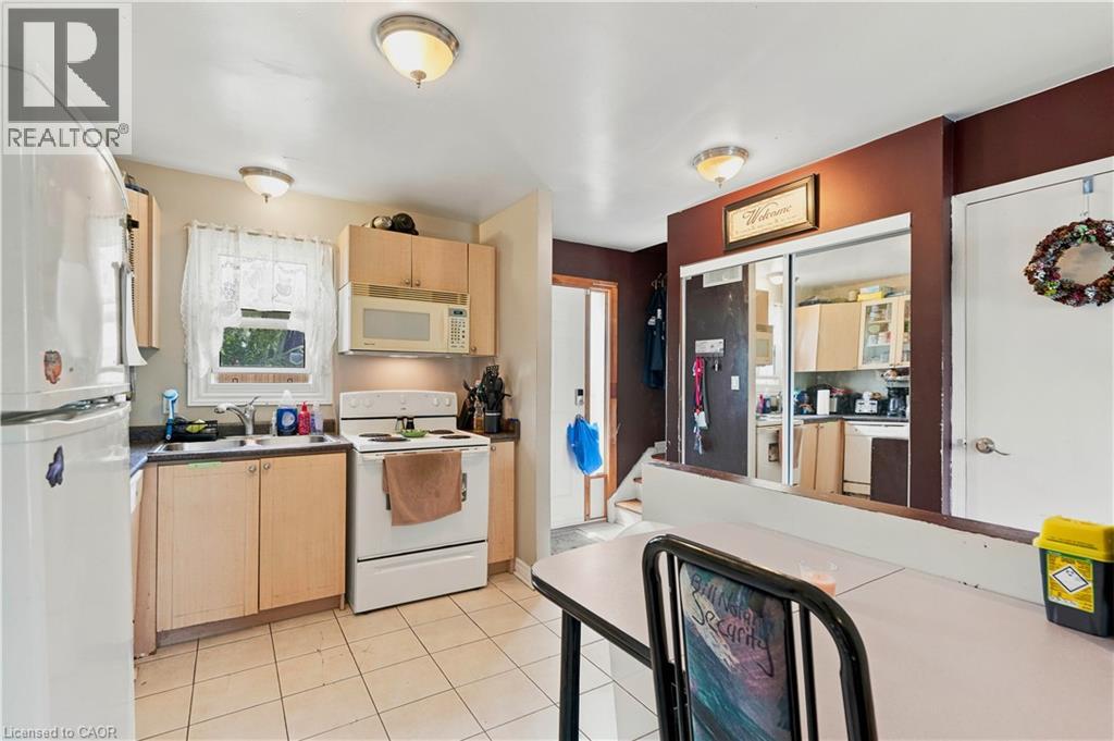 131 Rockwood Avenue Unit# 4, St. Catharines, Ontario  L2P 3K4 - Photo 15 - 40851127