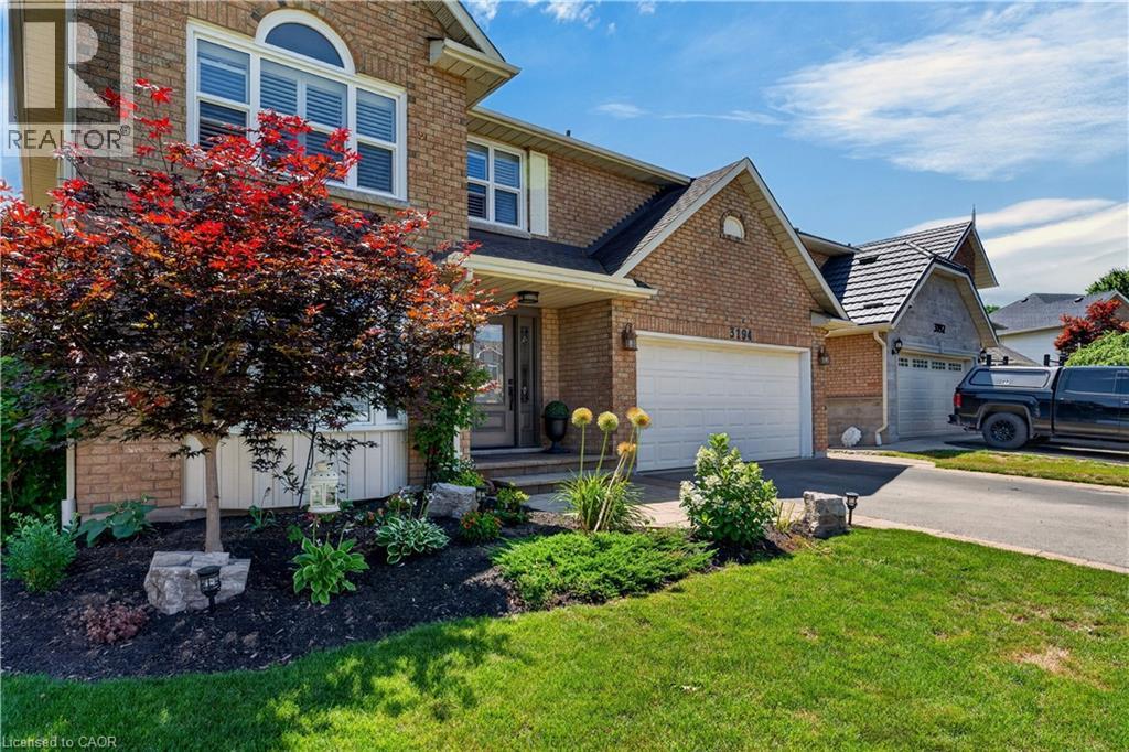 3194 Tania Crescent, Burlington, Ontario  L7M 3M7 - Photo 2 - 40853151