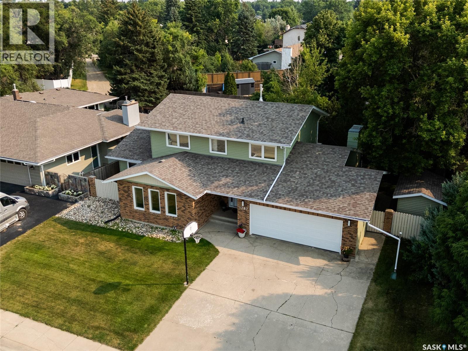 1287 Simcoe Street, Moose Jaw, Saskatchewan  S6H 3J5 - Photo 1 - SK044517