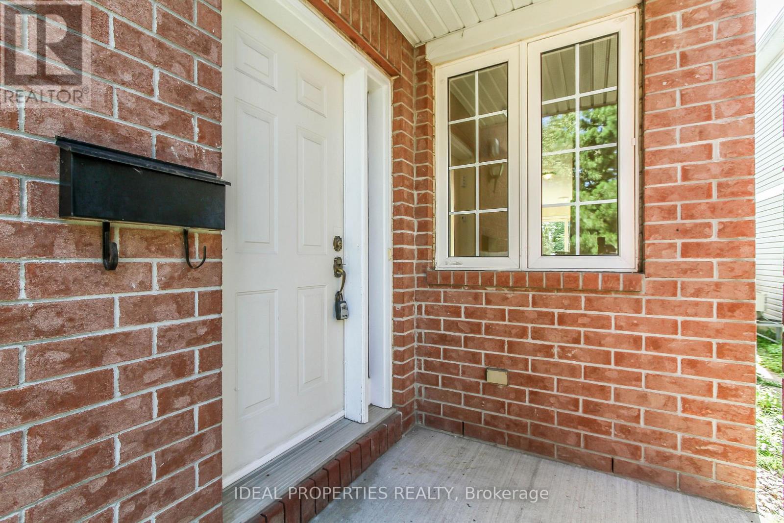 418 Beatrice Drive, Ottawa, Ontario  K2J 4W9 - Photo 4 - X13627856
