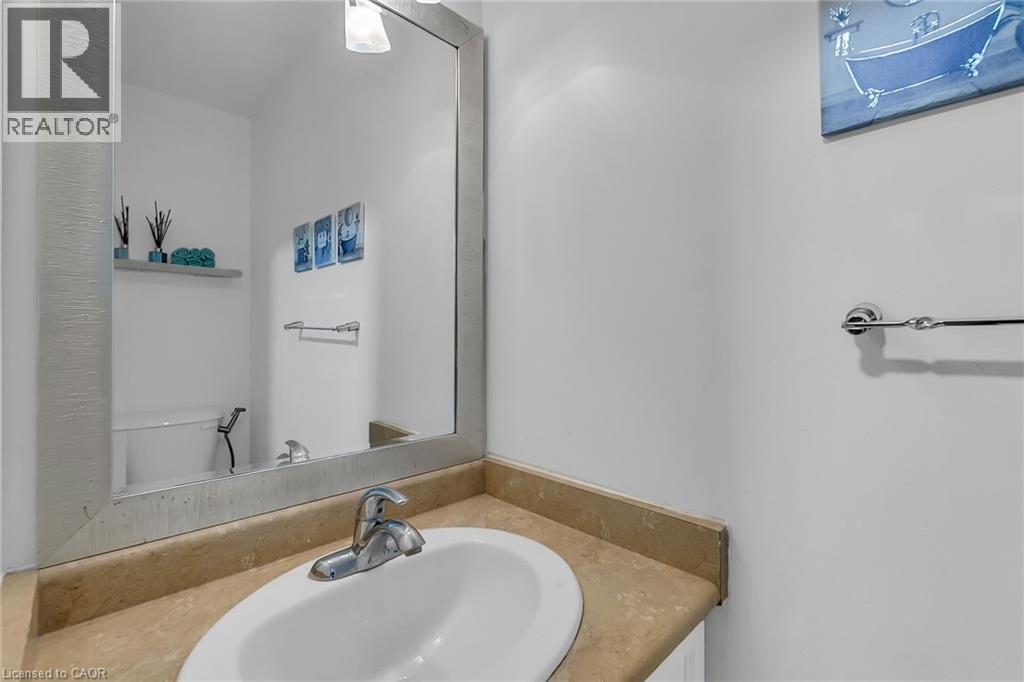 956 Banffshire Court, Kitchener, Ontario  N2R 1W8 - Photo 19 - 40846530