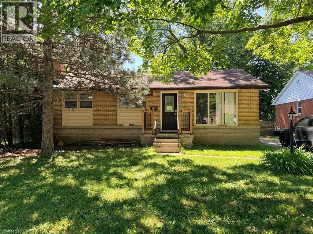 201 LOURDES Street, Waterloo, Ontario