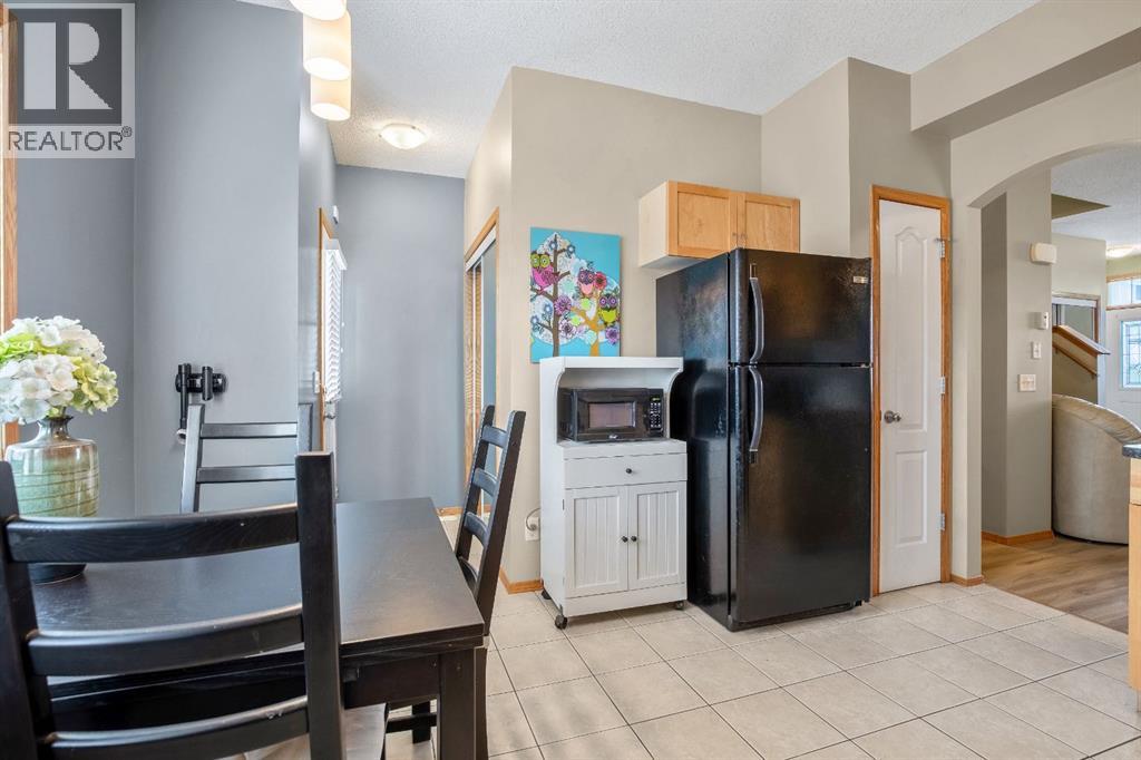 209 Strathcona Circle, Strathmore, Alberta  T1P 0B1 - Photo 8 - A2315478