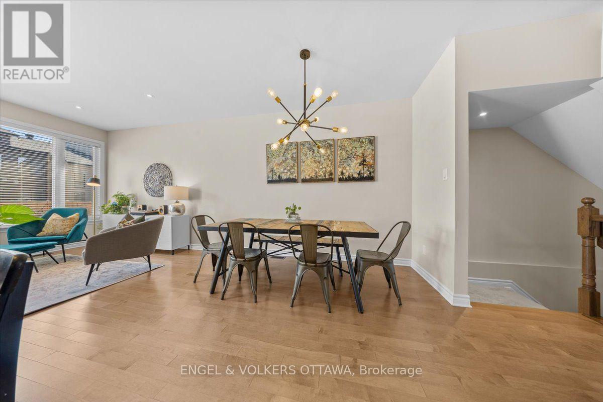 556 Triangle Street, Ottawa, Ontario K2V 0M5 - Photo 7 - X13635608