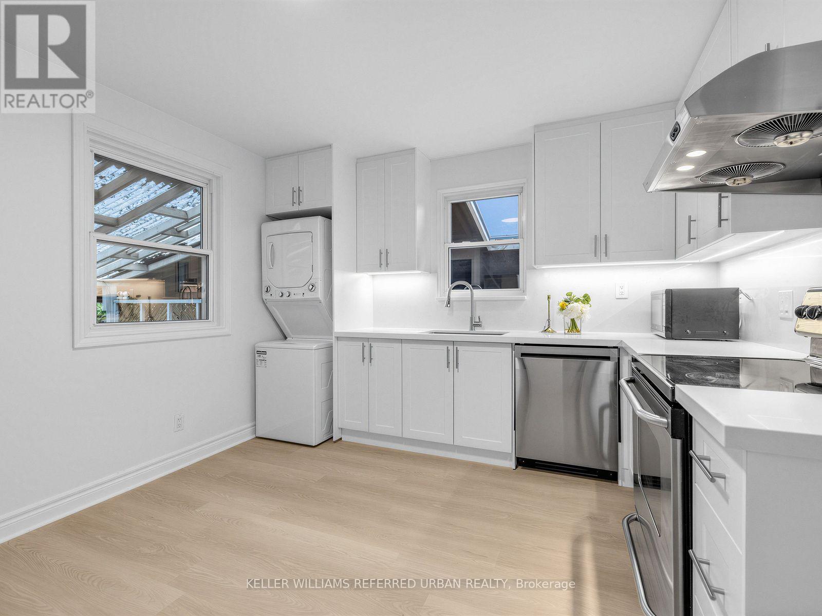 32 Granlea Road, Toronto, Ontario M2N 2Z5 - Photo 6 - C13637510