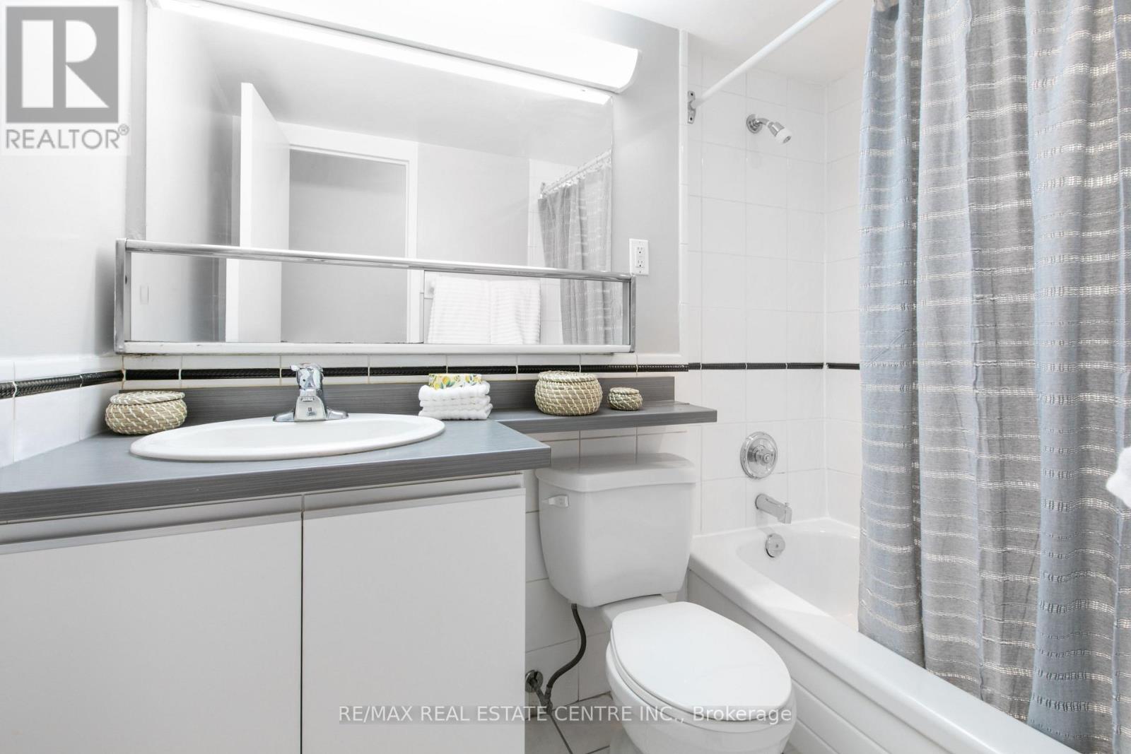 1207 - 150 Graydon Hall Drive, Toronto, Ontario M3A 3B3 - Photo 18 - C13637516