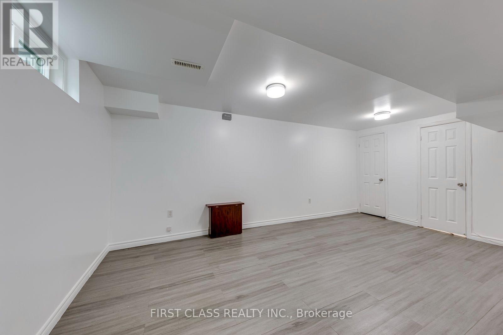 27 Alton Towers Circle, Toronto, Ontario  M1V 3T2 - Photo 23 - E13637514