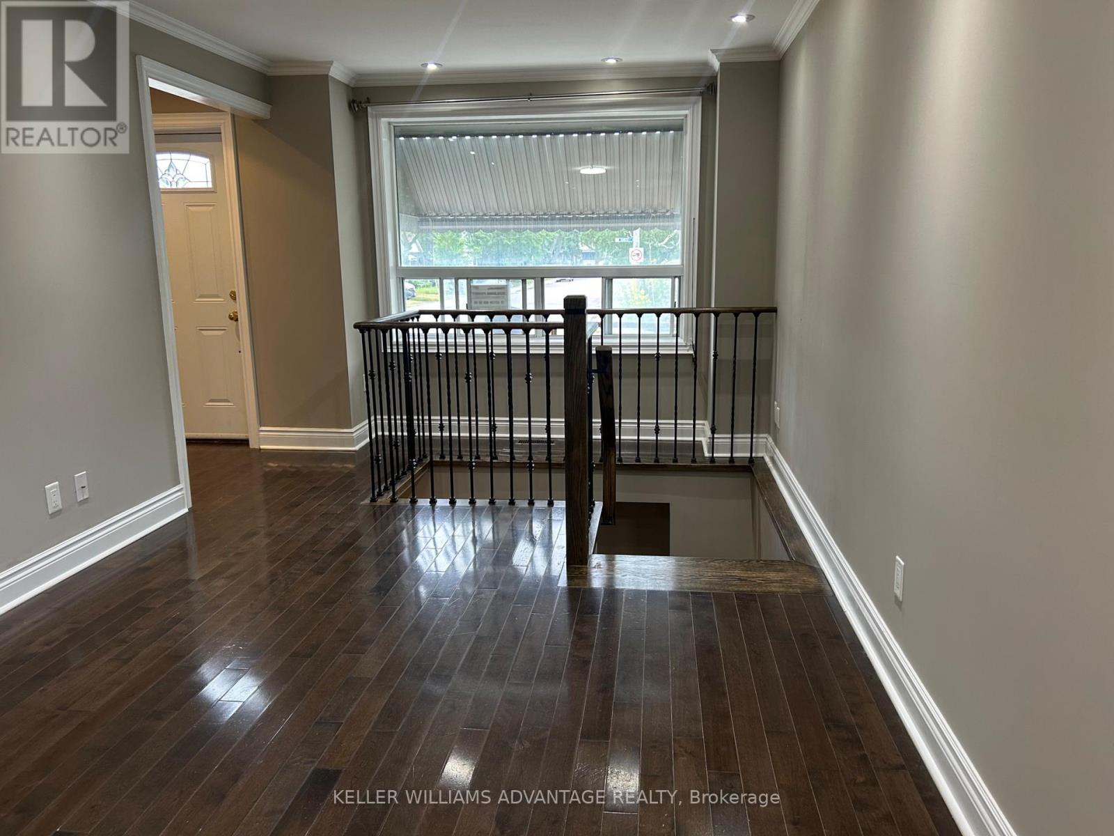 B - 26 Barker Avenue, Toronto, Ontario M4C 2N3 - Photo 15 - E13637526
