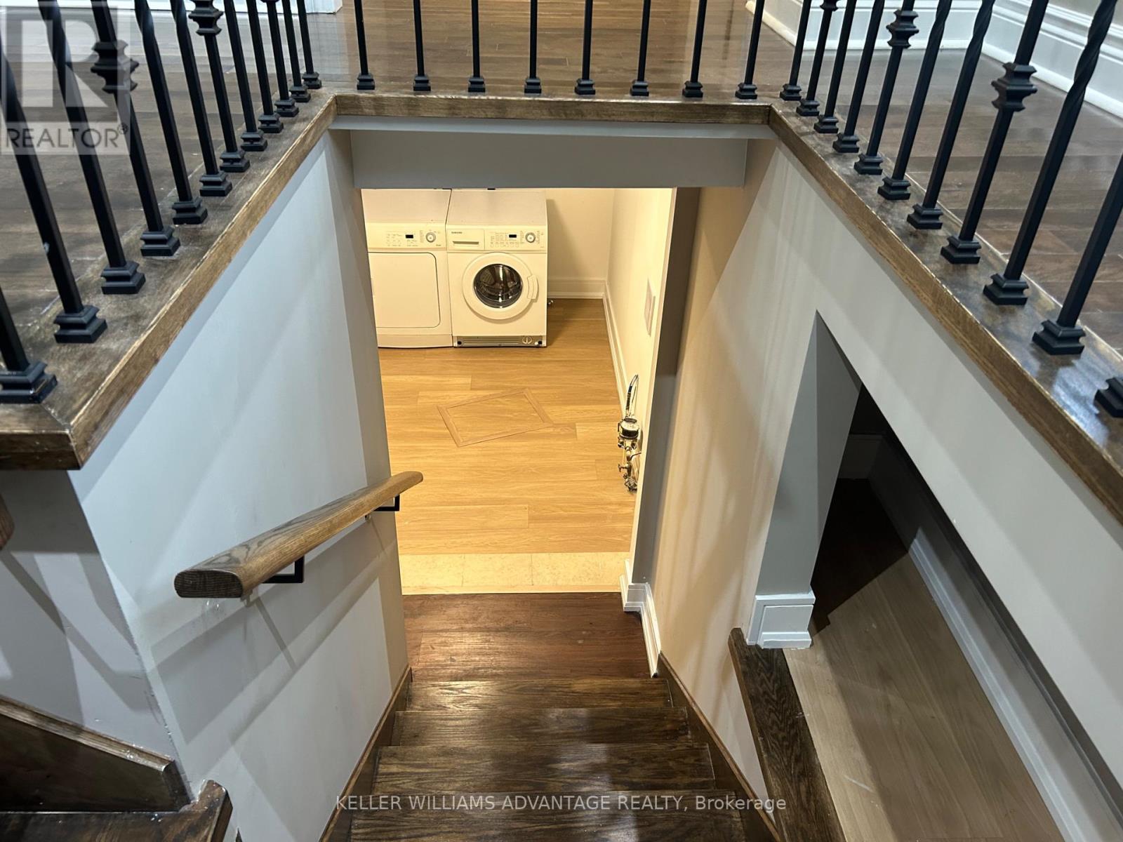 B - 26 Barker Avenue, Toronto, Ontario M4C 2N3 - Photo 18 - E13637526