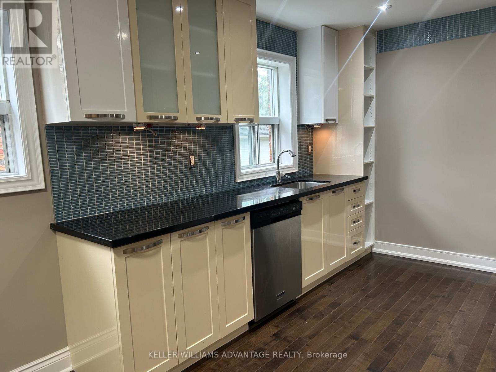 B - 26 Barker Avenue, Toronto, Ontario M4C 2N3 - Photo 3 - E13637526