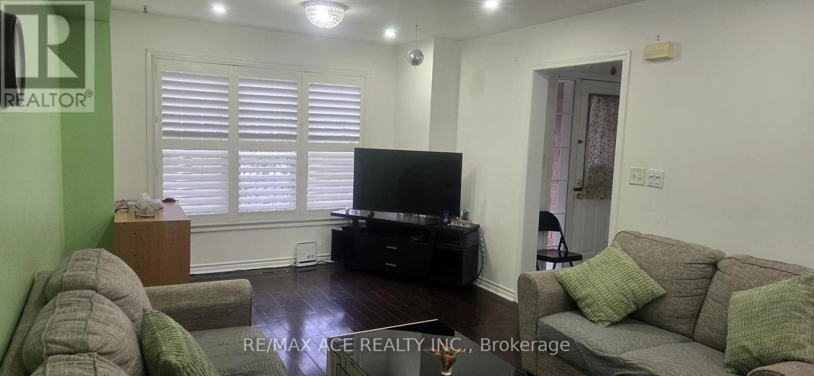 100 Staines Road, Toronto, Ontario M1X 1Y9 - Photo 6 - E13637534