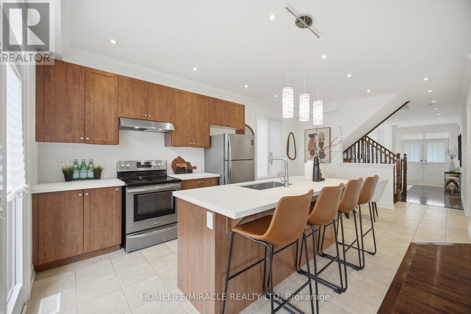 28 Kincardine Street, Vaughan, Ontario L4H 4H7 - Photo 12 - N13637496