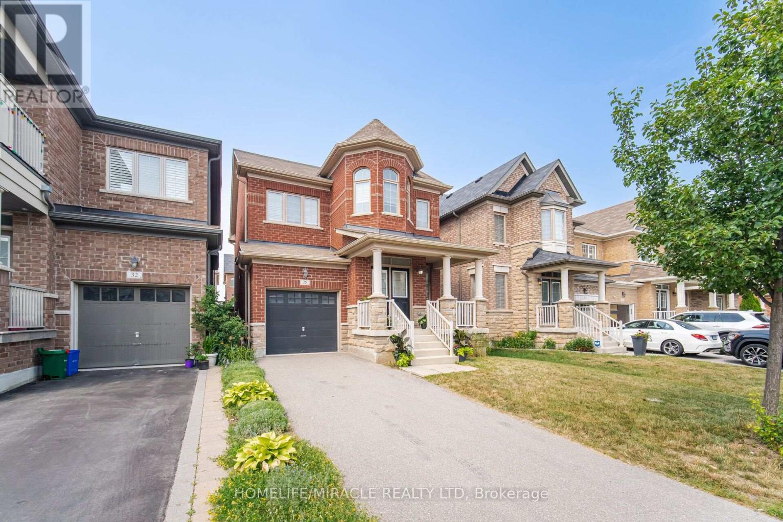 28 Kincardine Street, Vaughan, Ontario L4H 4H7 - Photo 3 - N13637496