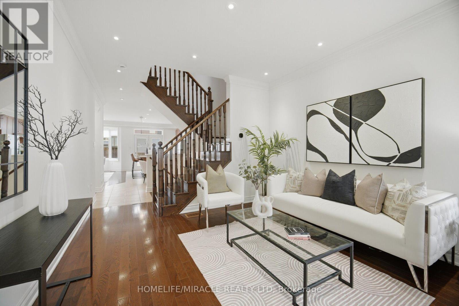 28 Kincardine Street, Vaughan, Ontario L4H 4H7 - Photo 9 - N13637496