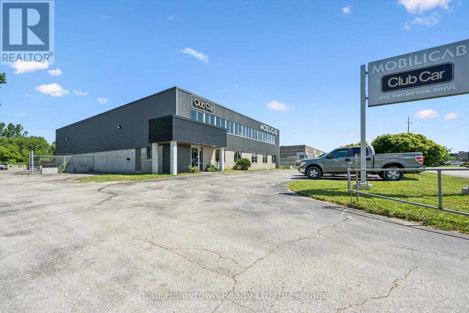 255 Thompson Drive, Cambridge, Ontario  N1T 2B9 - Photo 2 - X13637506