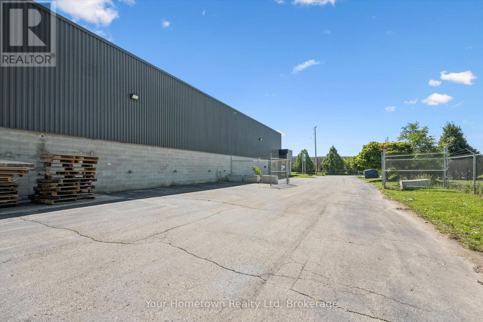 255 Thompson Drive, Cambridge, Ontario  N1T 2B9 - Photo 38 - X13637506