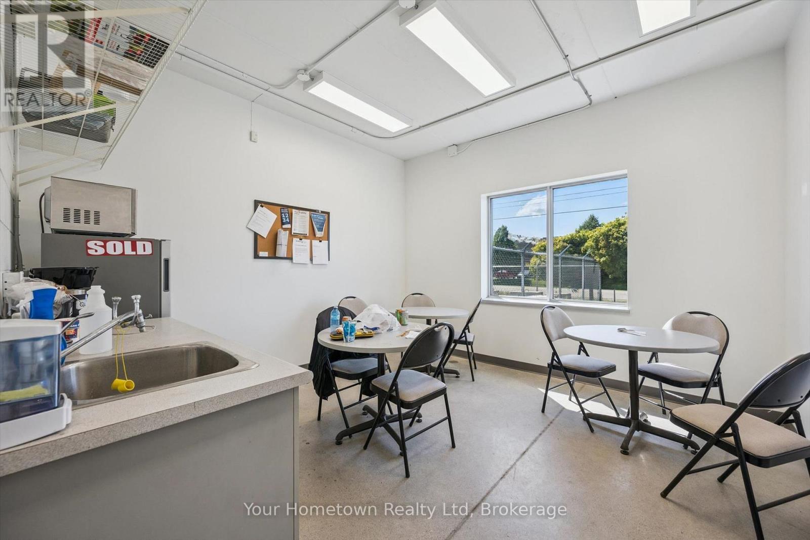 255 Thompson Drive, Cambridge, Ontario  N1T 2B9 - Photo 7 - X13637506