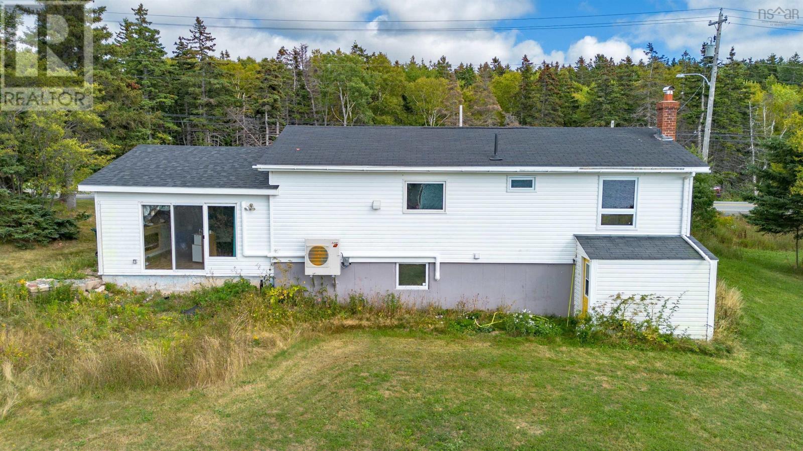 2339 New Waterford Highway, South Bar, Nova Scotia  B1N 3H9 - Photo 13 - 202619569
