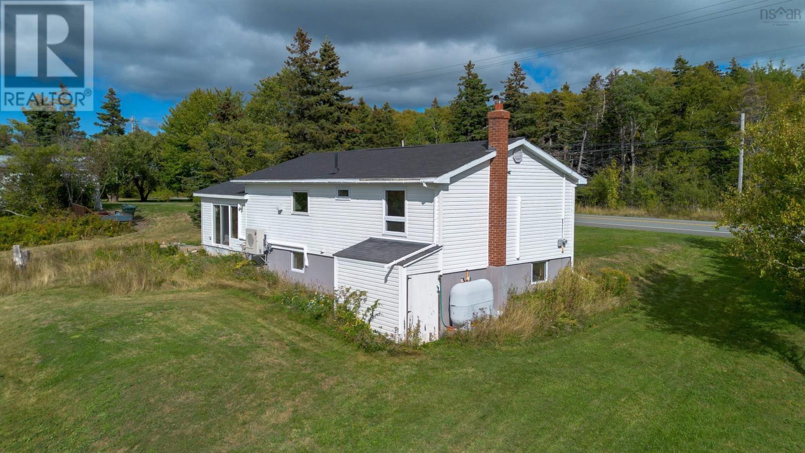 2339 New Waterford Highway, South Bar, Nova Scotia  B1N 3H9 - Photo 10 - 202619569