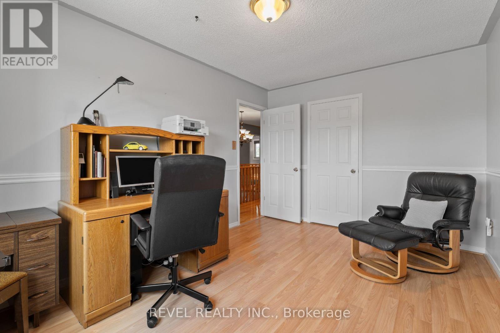 8 Cochrane Avenue, Brampton, Ontario  L6Z 4J4 - Photo 19 - W13637502