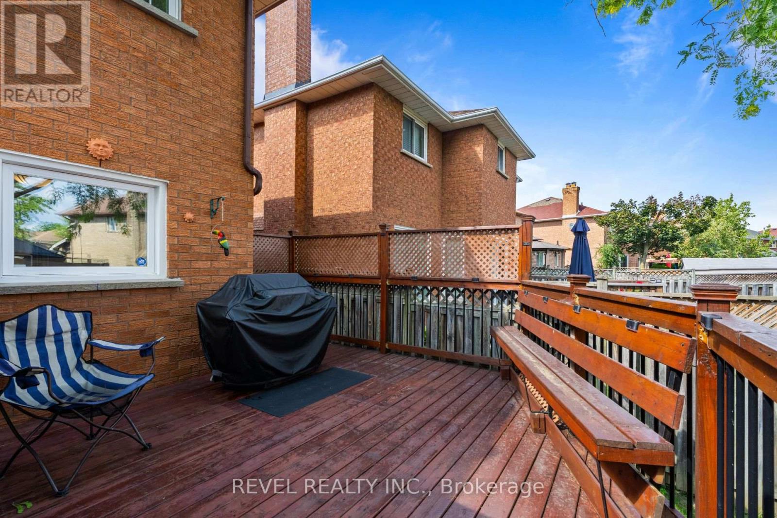 8 Cochrane Avenue, Brampton, Ontario  L6Z 4J4 - Photo 33 - W13637502